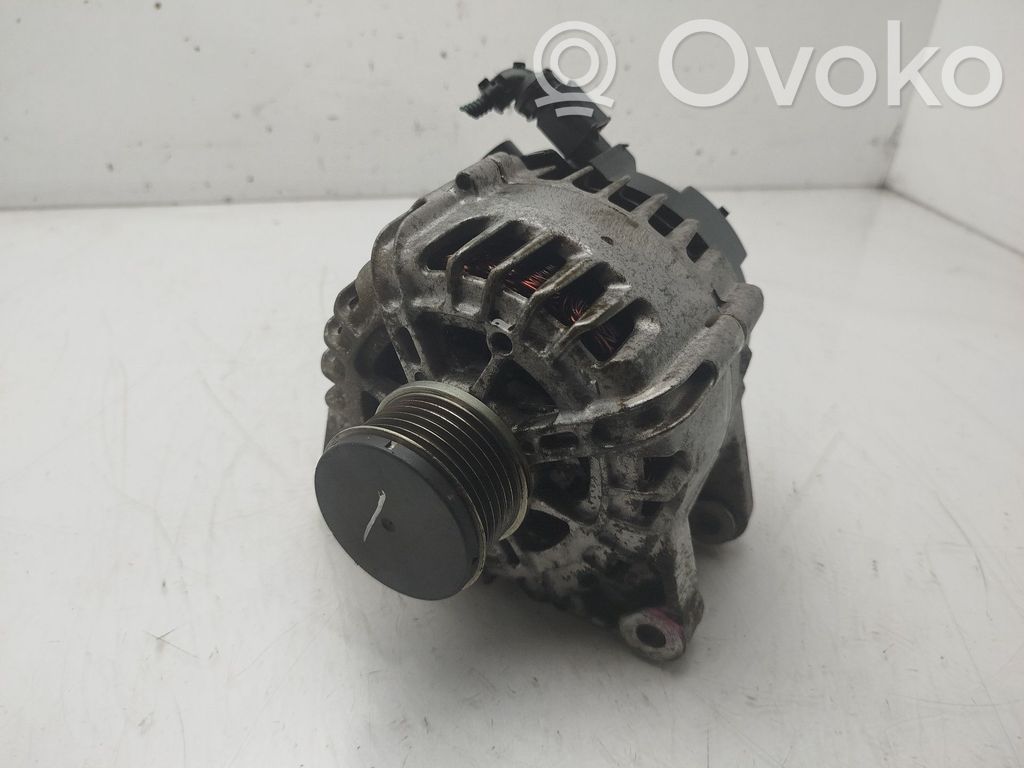 Peugeot 208 II Generator/alternator 