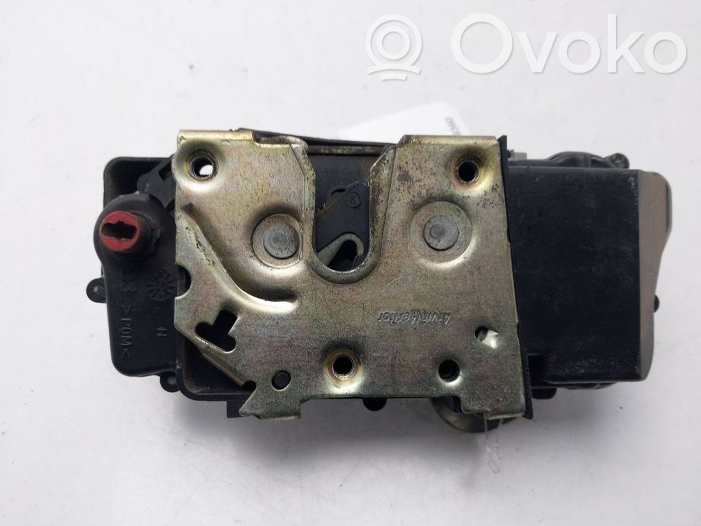 Citroen Xsara Picasso Rear door lock 