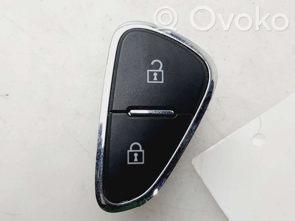 Opel Corsa E Alte comutatoare/butoane 