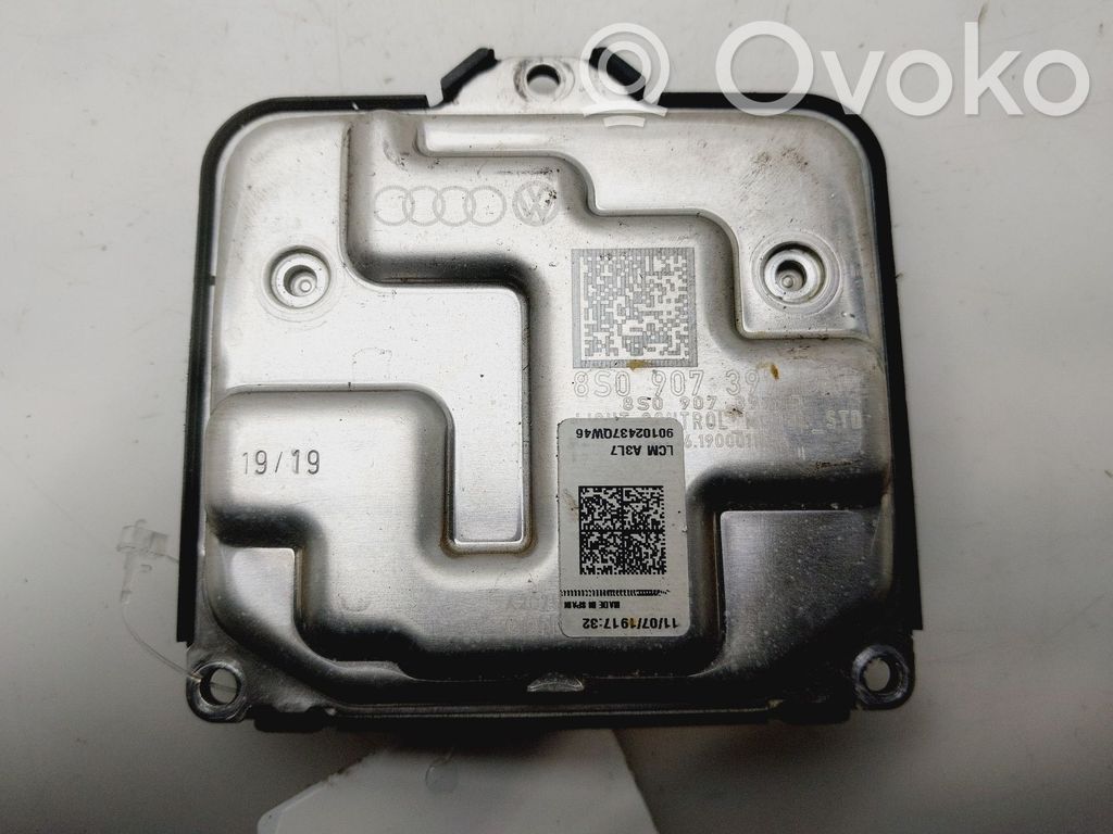 Unité de commande / module Xénon   8S0907397