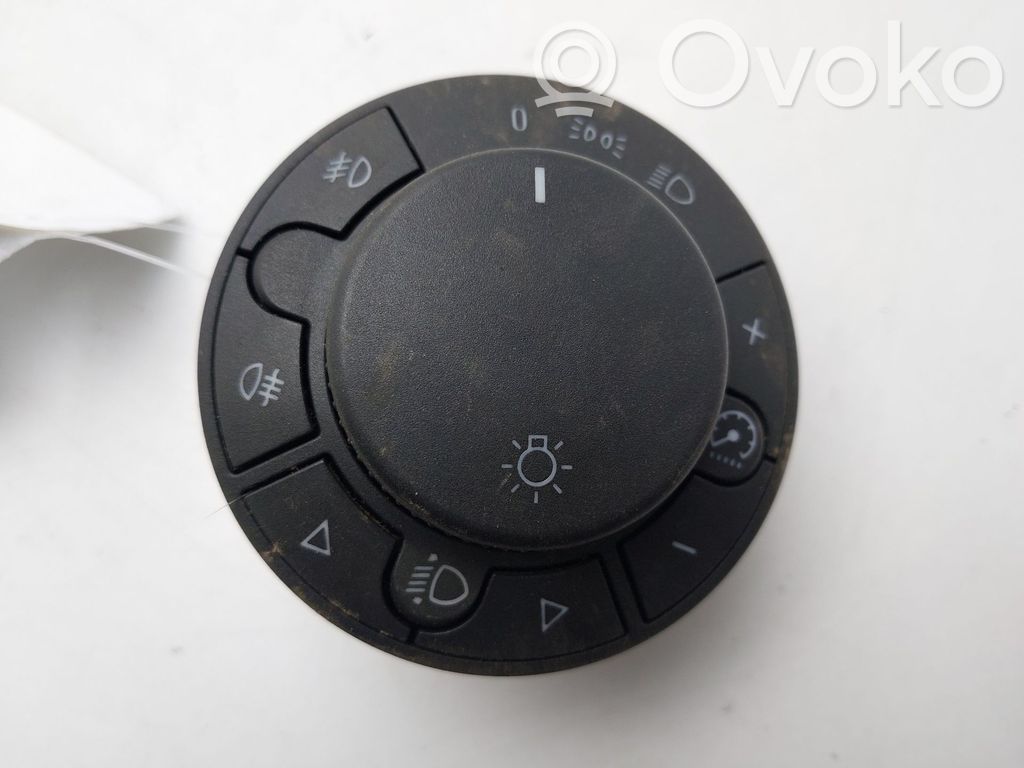Opel Corsa D Light switch 