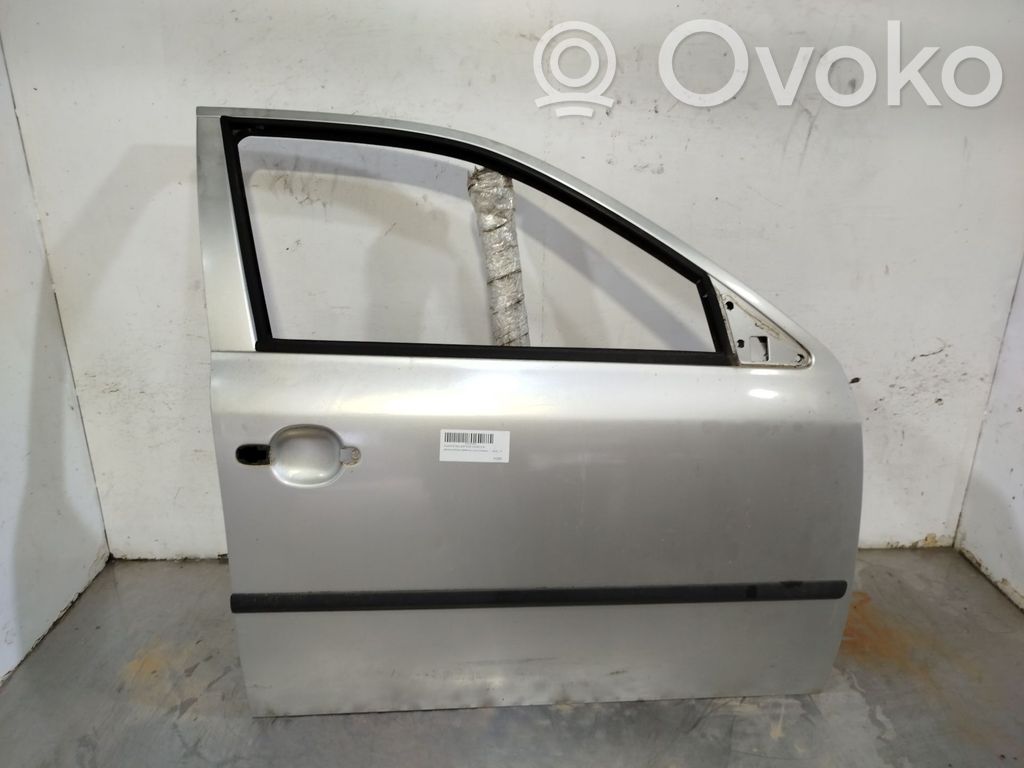 Skoda Octavia Mk2 (1Z) Puerta delantera 