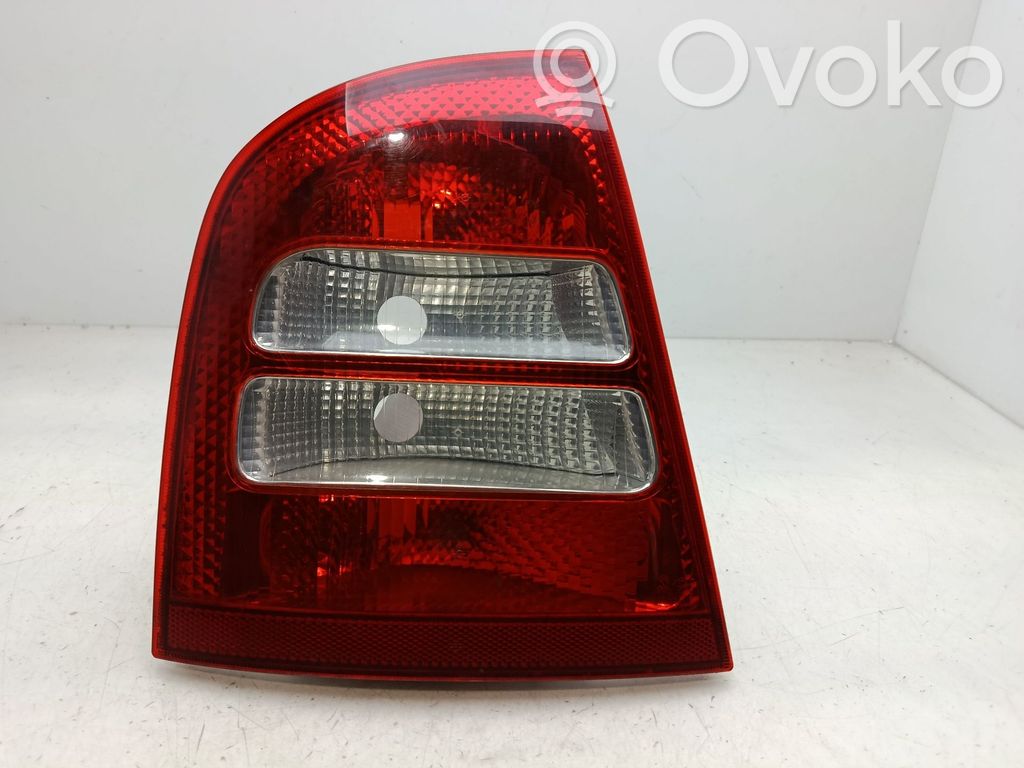 Skoda Octavia Mk2 (1Z) Lampa tylna 