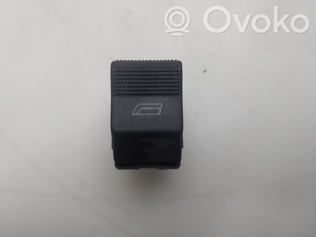 Seat Ibiza II (6k) Przyciski szyb 