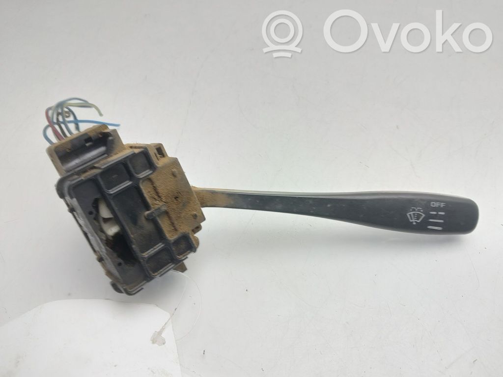 Manetka / Przełącznik wycieraczek   252600W001