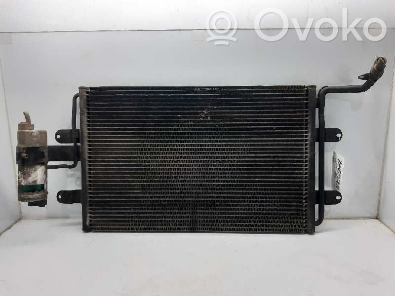 Volkswagen Golf IV Radiateur condenseur de climatisation