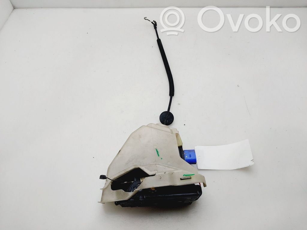 Volkswagen Golf V Zamek drzwi tylnych 
