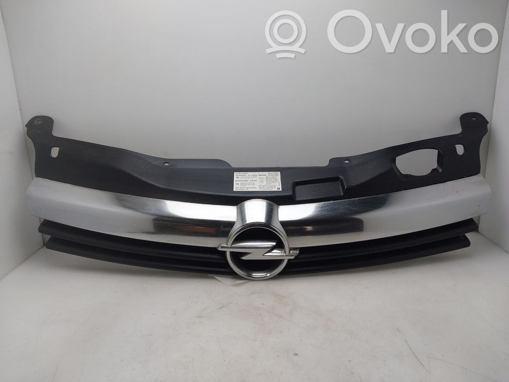 Opel Astra H Atrapa chłodnicy / Grill 