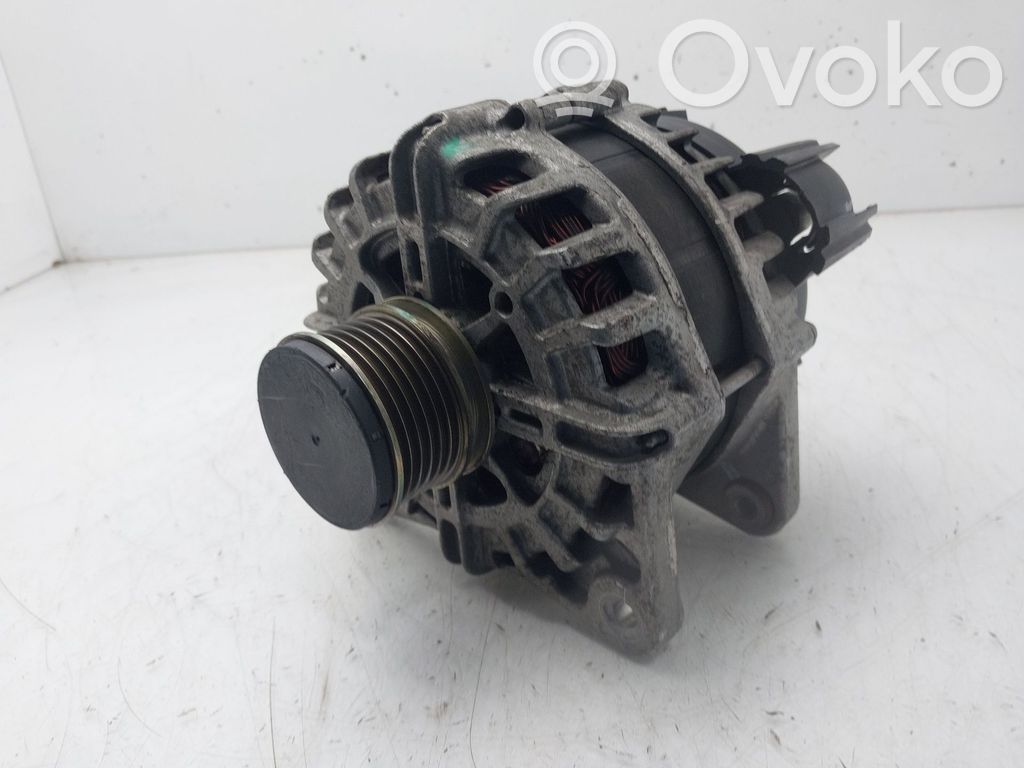 Renault Clio V Ģenerators 