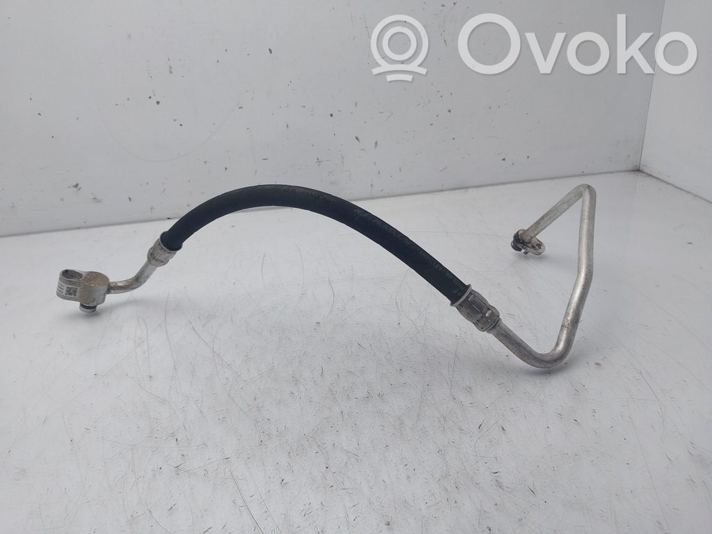 Ilmastointilaitteen putki (A/C)   2Q0816721E