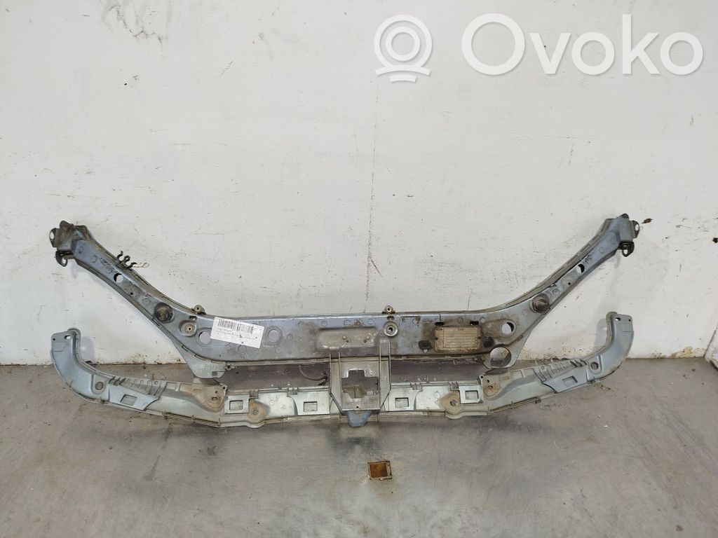 Ford Focus Radiatoru panelis 