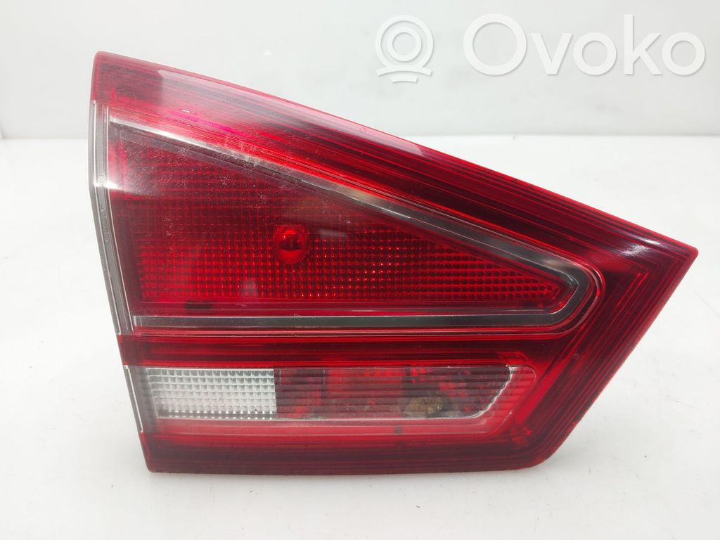 Ford B-MAX Takaluukun takavalot 