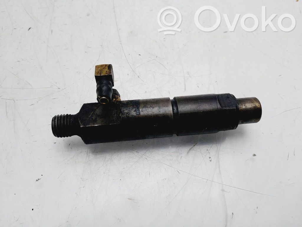 Opel Movano A Inyector de combustible 