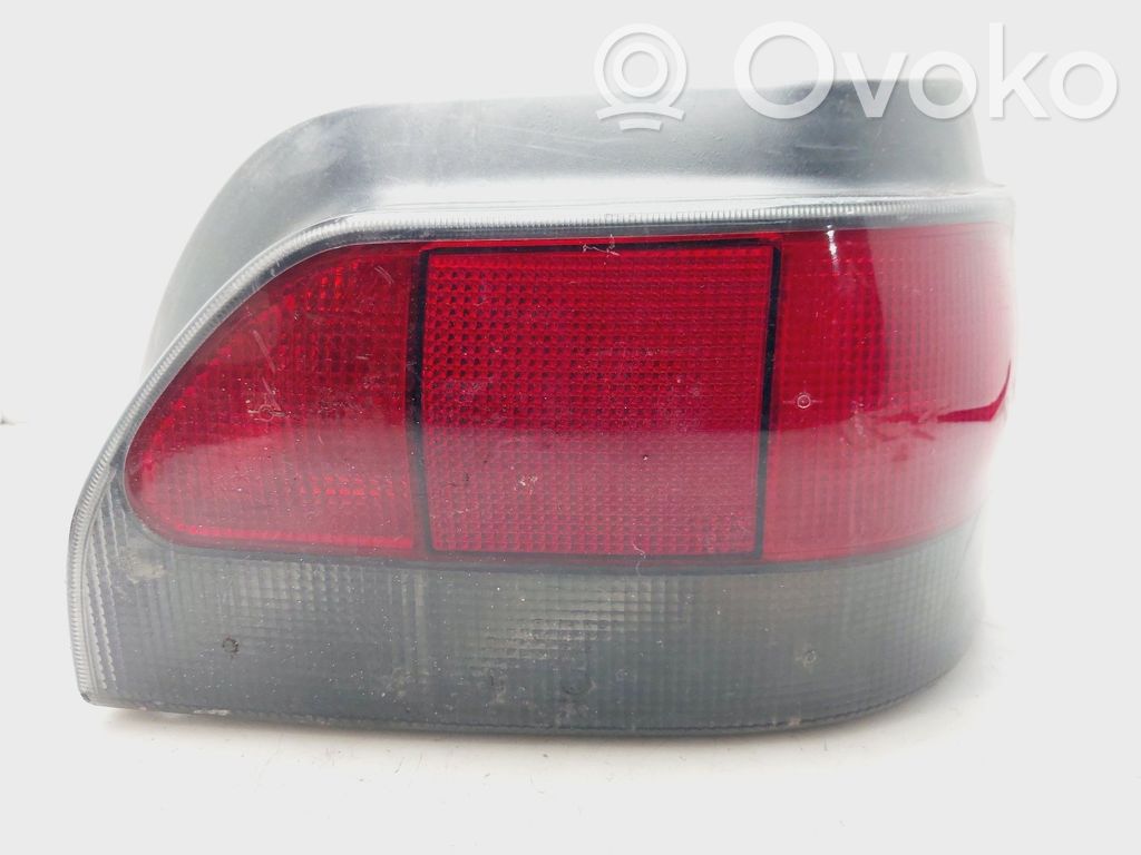 Renault Clio I Rear/tail lights 