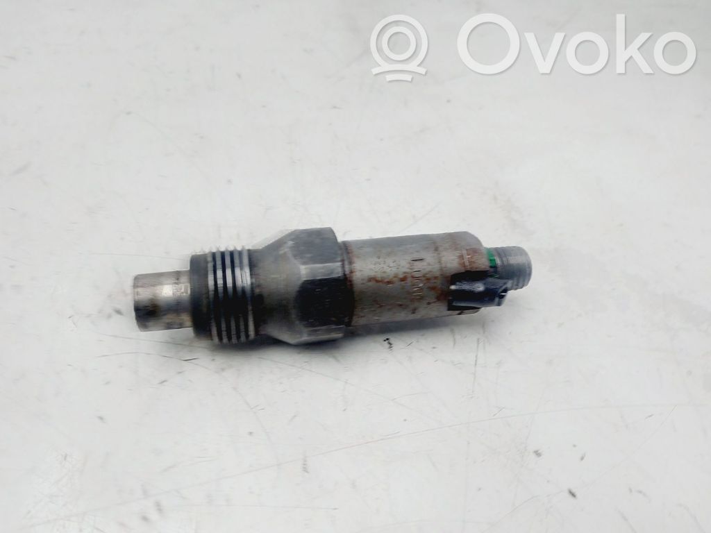 Peugeot 205 Inyector de combustible 