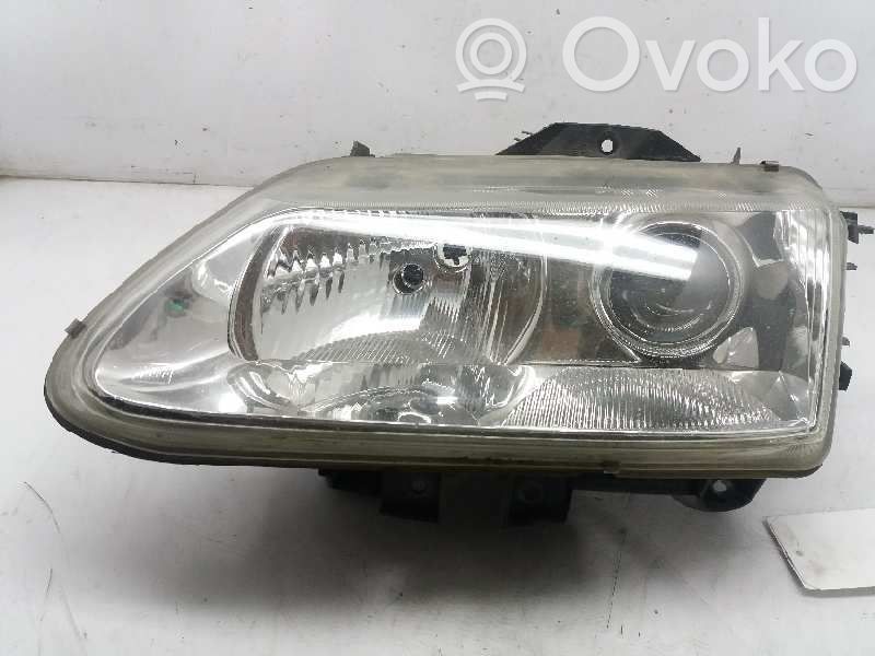 Scheinwerfer   89004871
