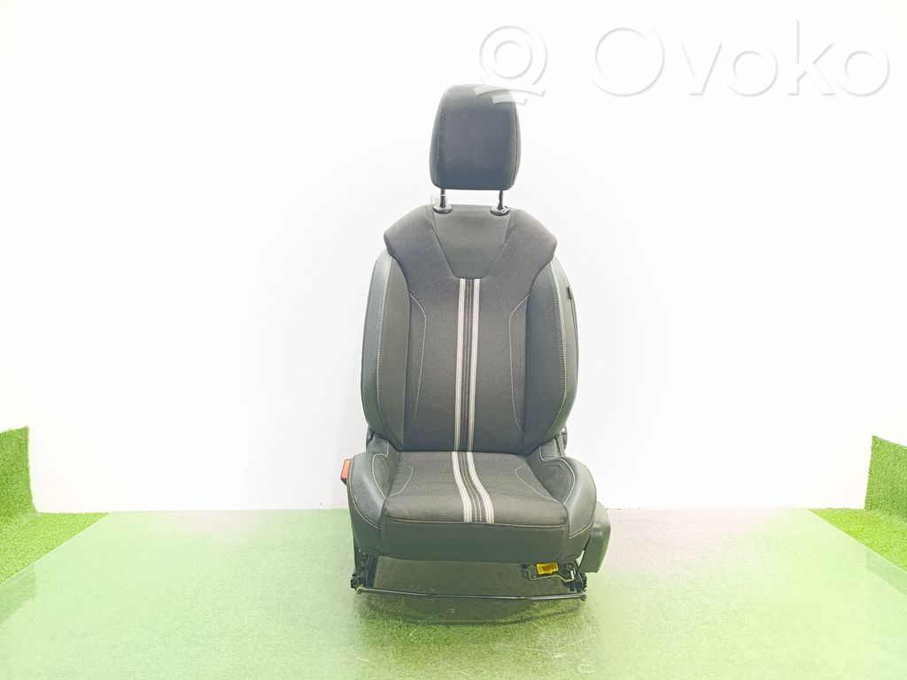 Opel Corsa F Kuljettajan istuin 