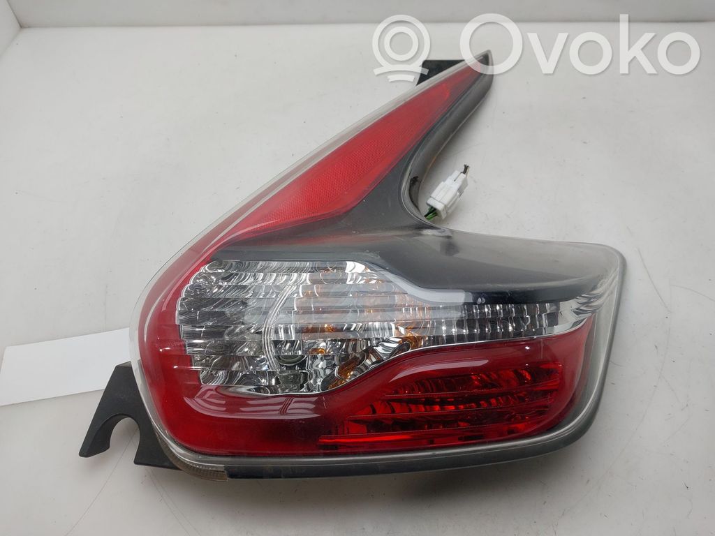 Nissan Juke I F15 Luci posteriori