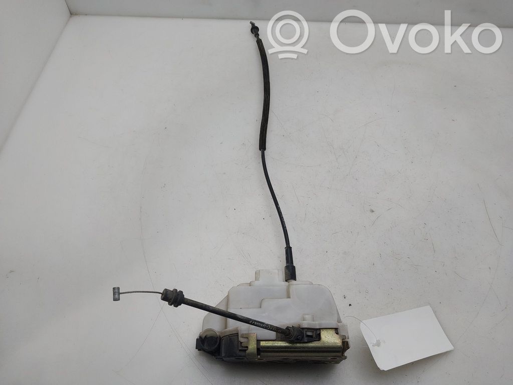 Citroen C3 Priekšpusē slēdzene 