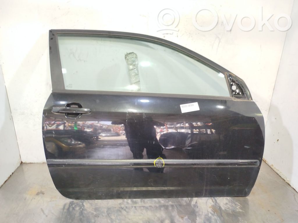 Toyota Corolla E120 E130 Durvis 