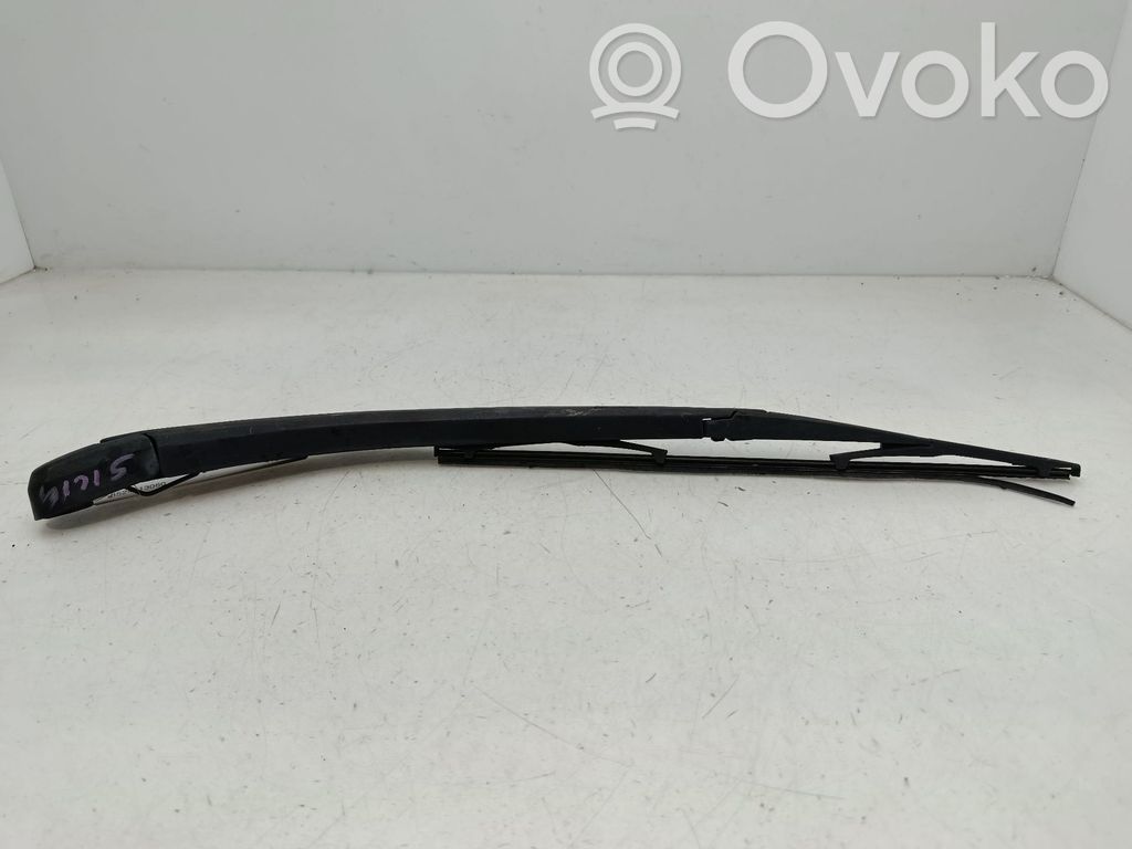 Toyota Corolla E120 E130 Brazo del limpiaparabrisas trasero 