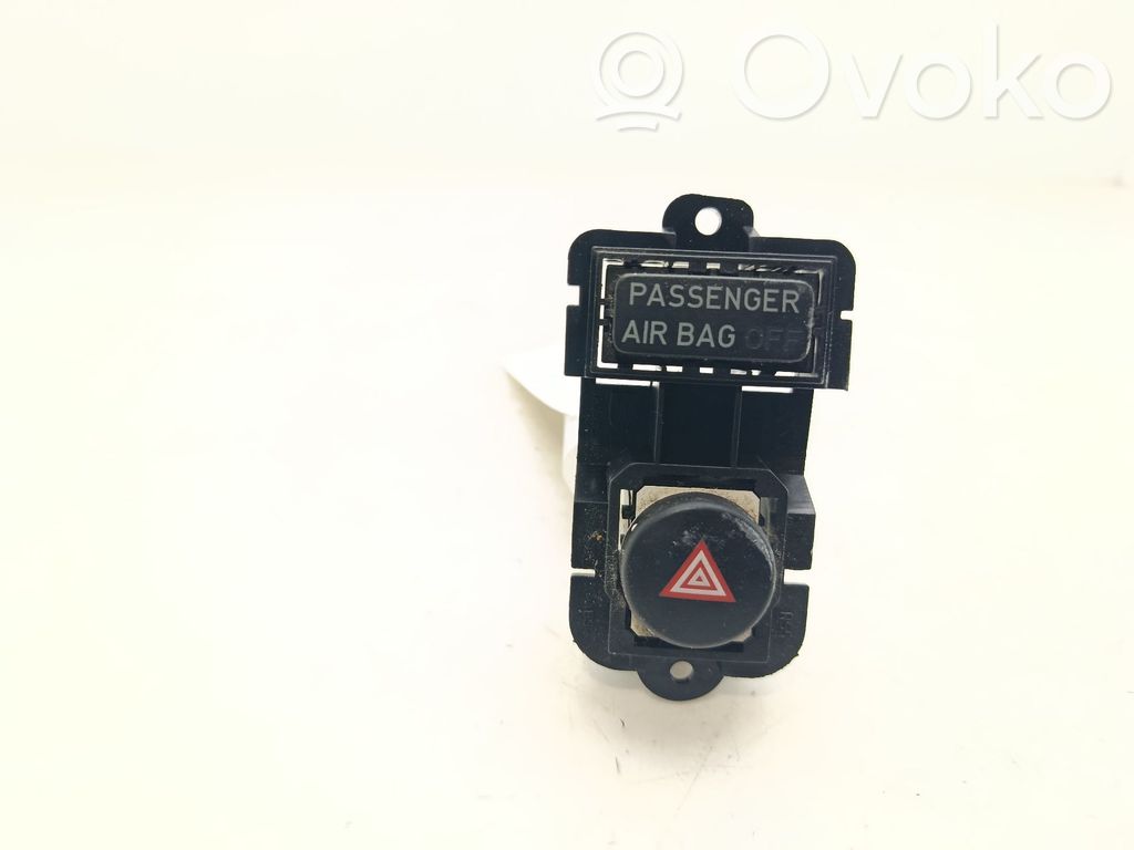Seat Leon (1P) Hazard light switch 