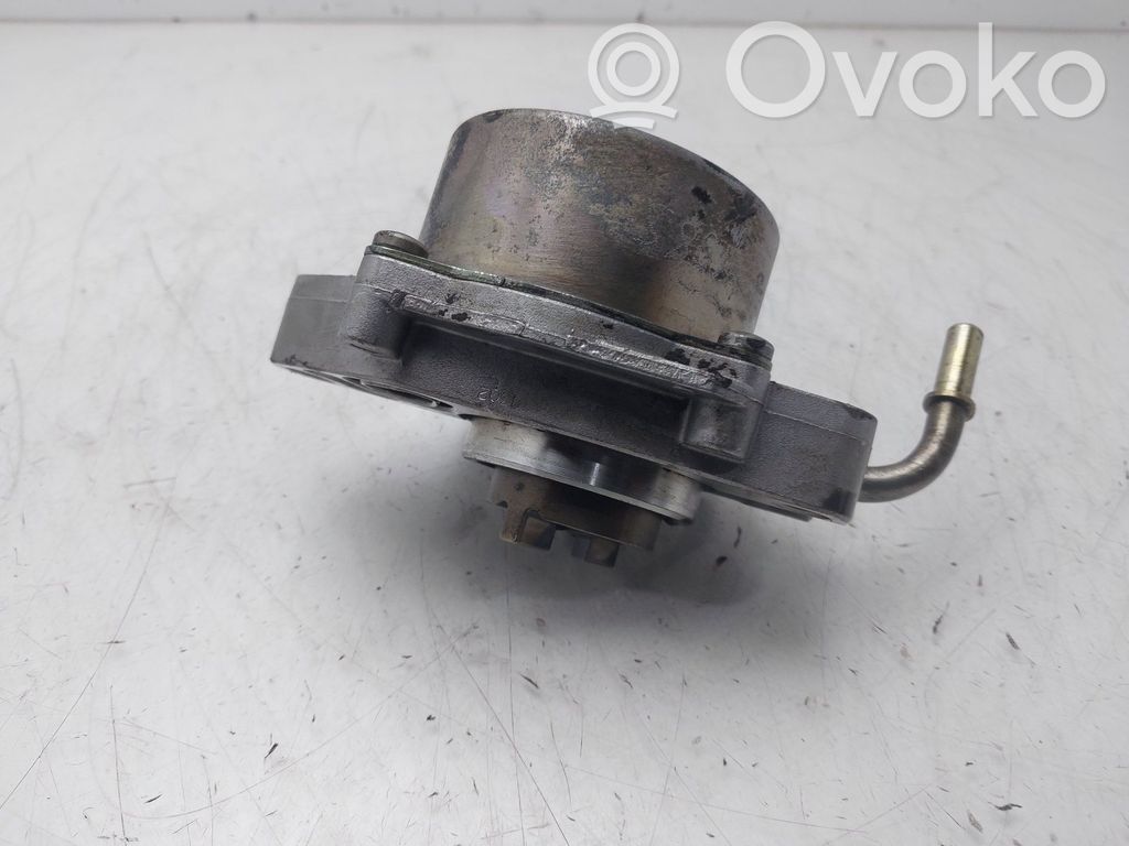 Ford Fusion Alipainepumppu 