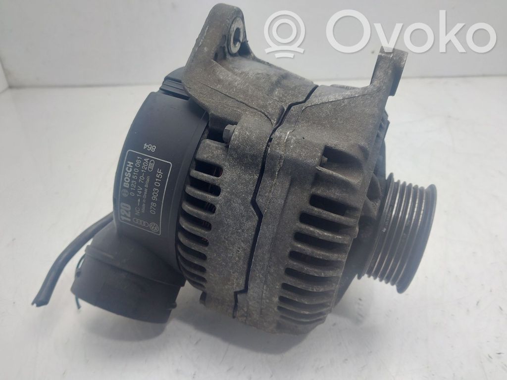 Audi A4 S4 B5 8D Generator/alternator 