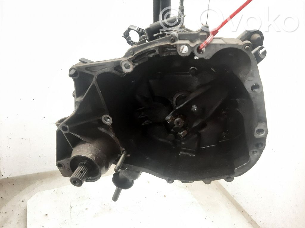 Renault Clio II Manualna 5-biegowa skrzynia biegów 
