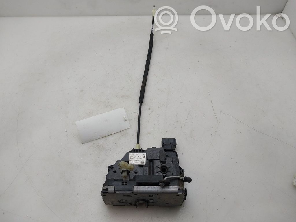 Opel Corsa E Serratura portiera anteriore