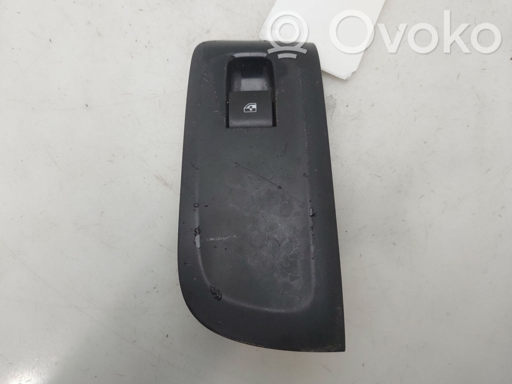 Opel Zafira C Interruttore di controllo dell’alzacristalli elettrico