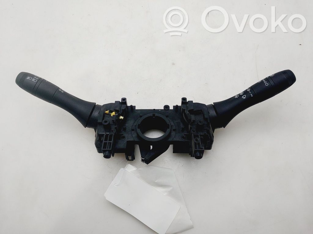 Mitsubishi ASX Butoane/comutatoare pe volan 