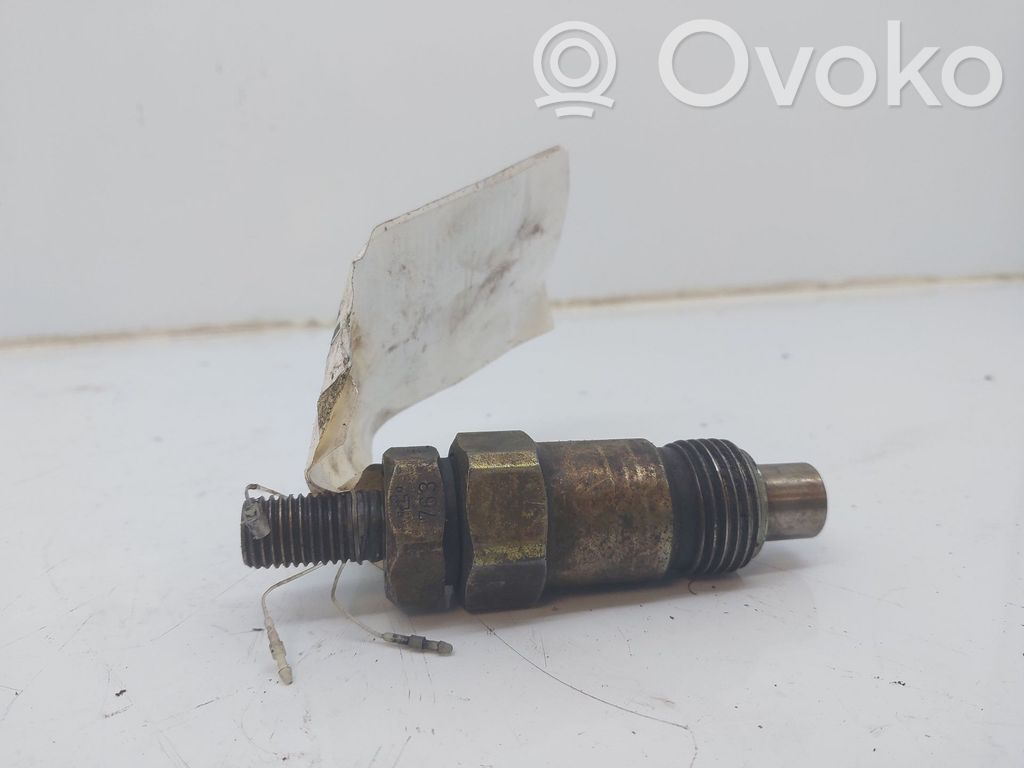 Nissan Patrol 260 Injector combustibil 