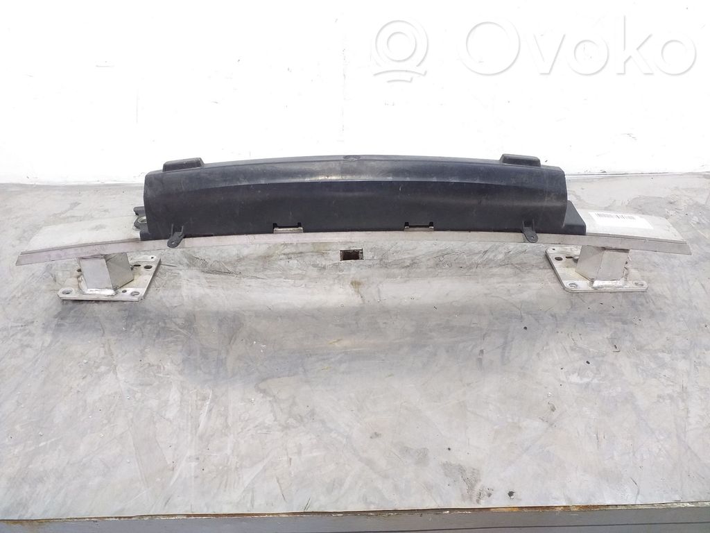 Traversă bară protecție față   7106C5