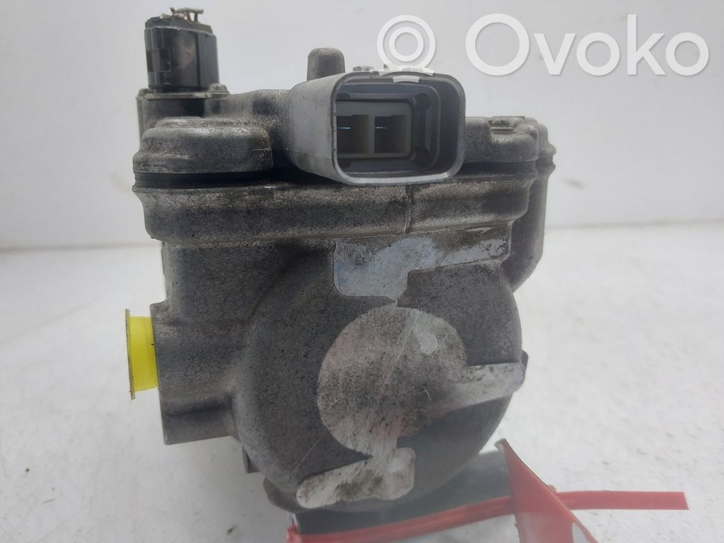 Toyota Yaris Compressore aria condizionata (A/C) (pompa)
