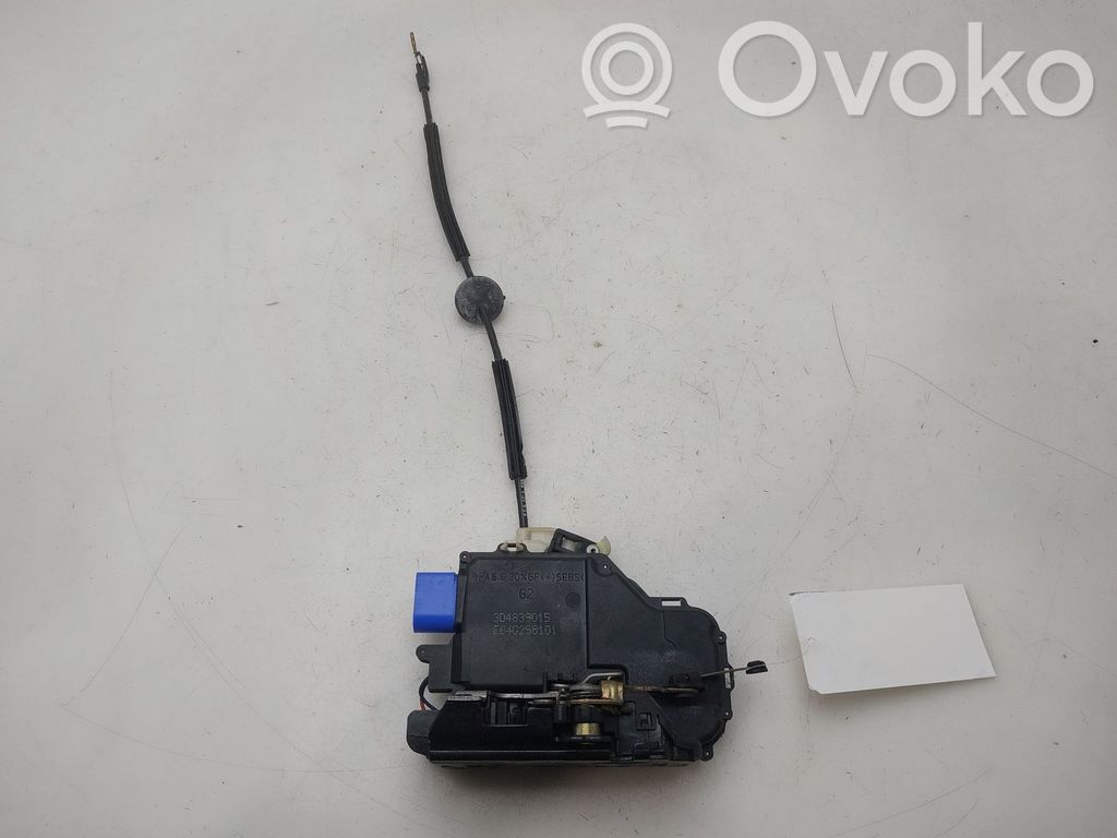 Cerradura de puerta trasera   3D4839015