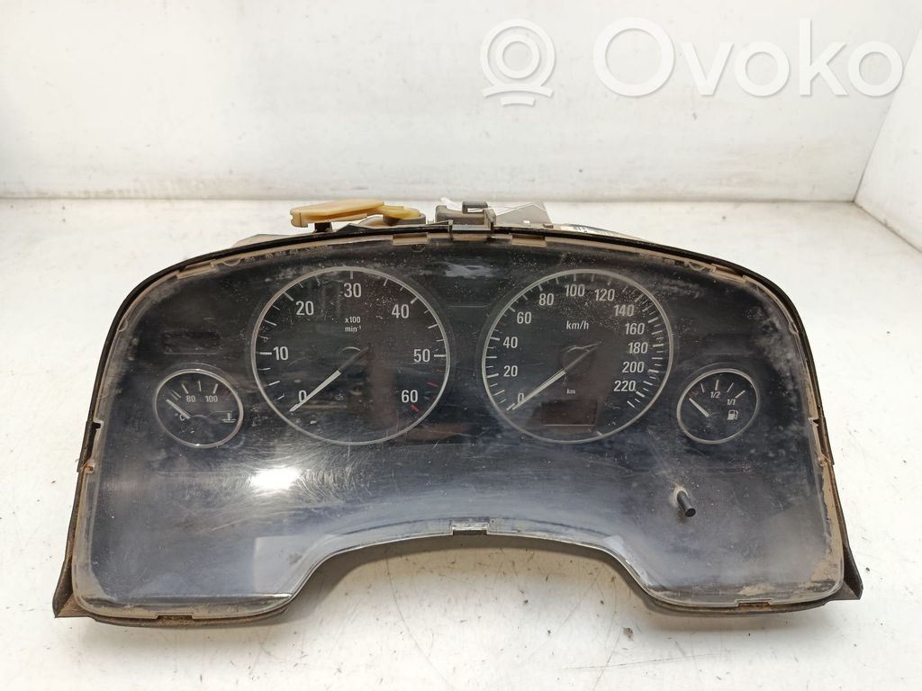 Opel Zafira A Licznik / Prędkościomierz 