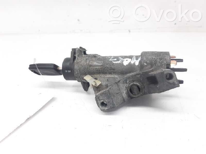 Audi A4 S4 B5 8D Stacyjka 