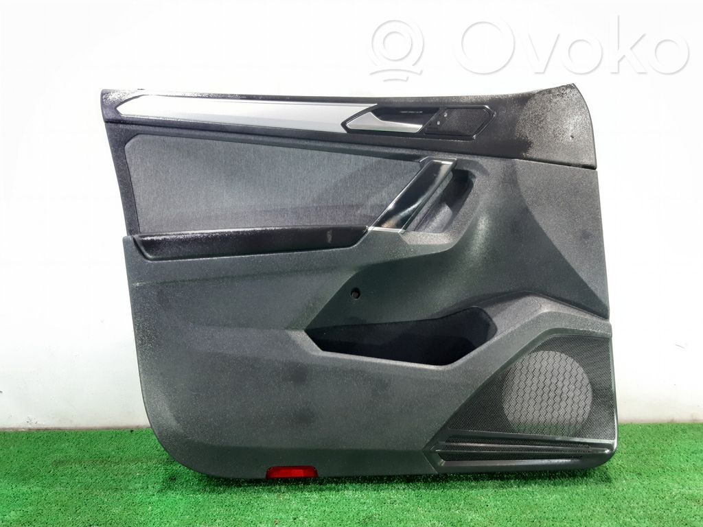 Seat Tarraco Rivestimento del pannello della portiera anteriore 