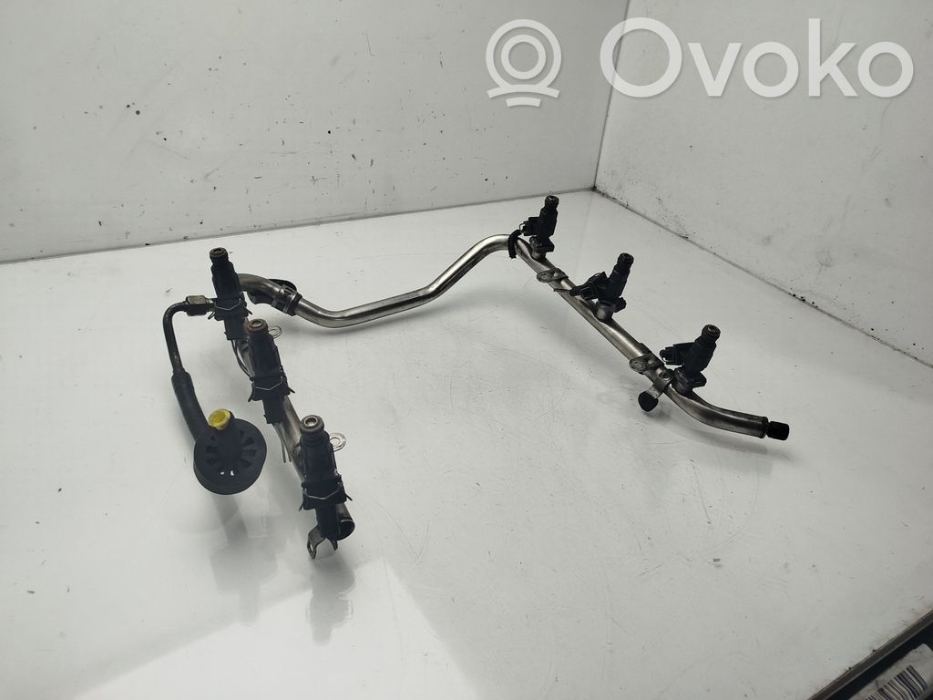 Mercedes-Benz E W210 Rampă alimentare injectoare 