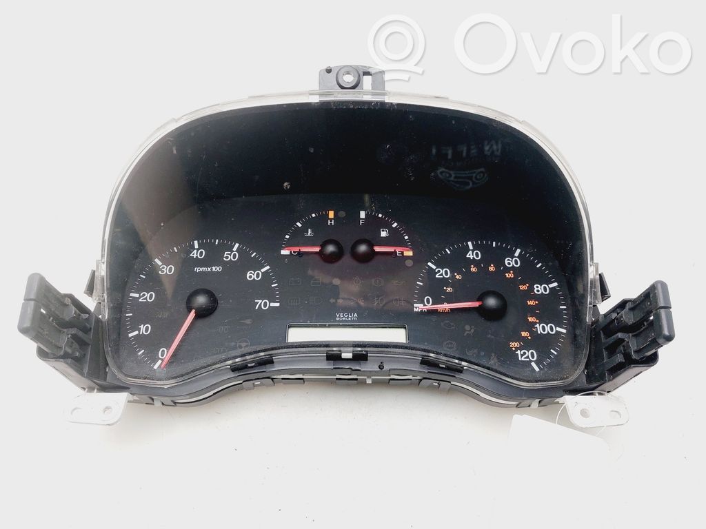 Fiat Punto (188) Spidometrs (instrumentu panelī)