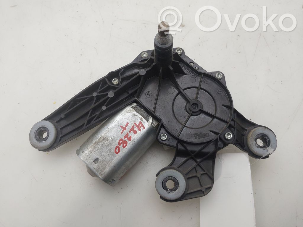 Peugeot 307 Takalasinpyyhkimen moottori 