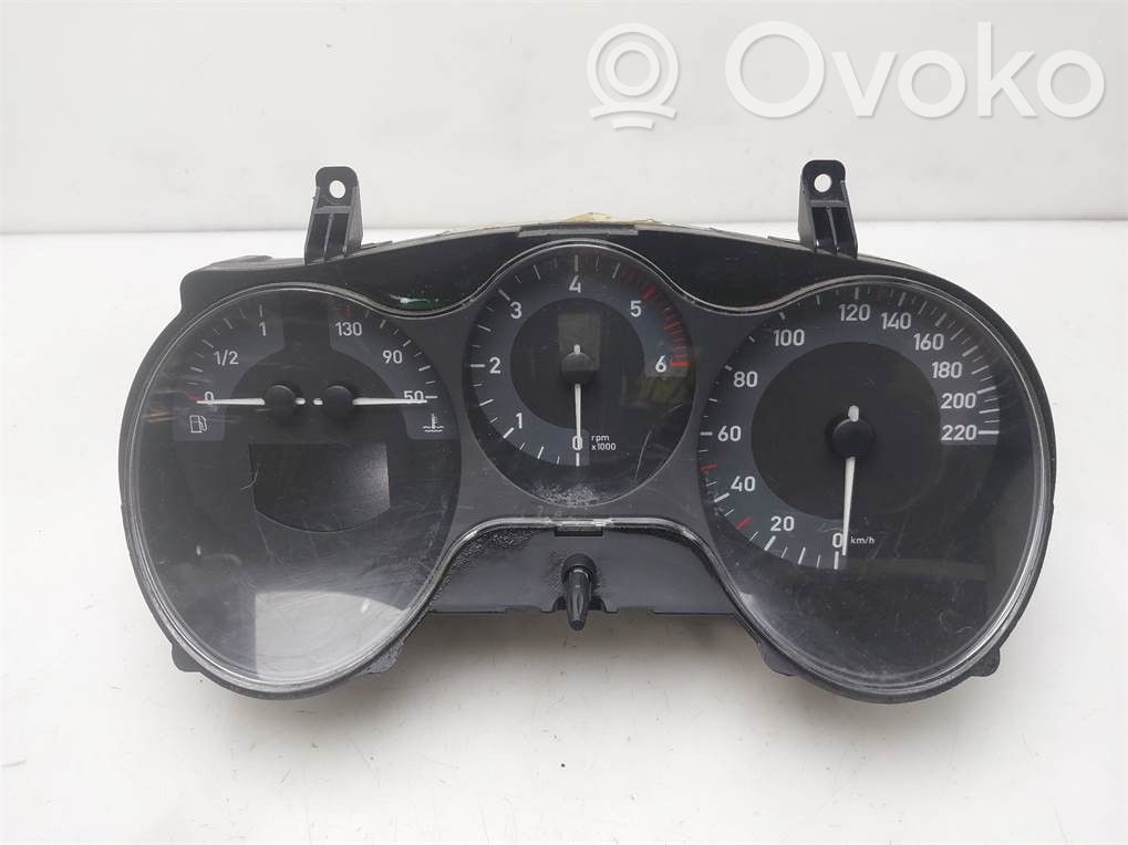 Seat Leon (1P) Geschwindigkeitsmesser Cockpit