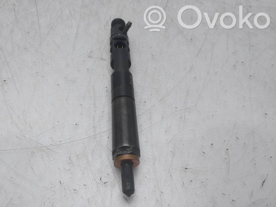 Renault Kangoo I Inyector de combustible 