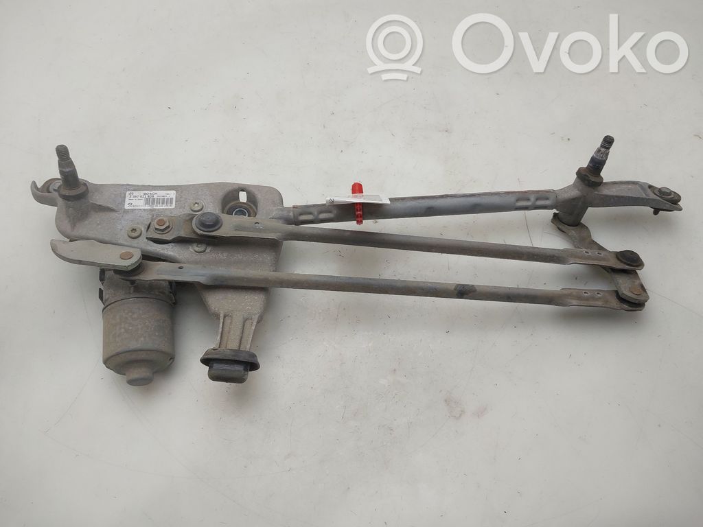 Peugeot 308 Tringlerie et moteur d'essuie-glace avant 