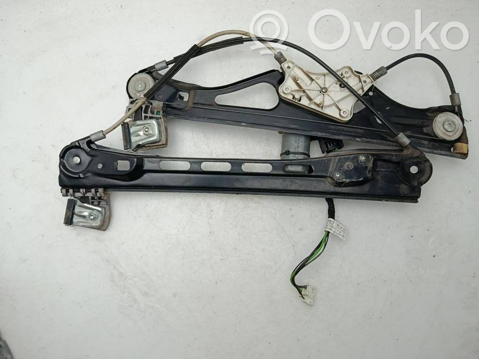 Mercedes-Benz E W211 Alzacristalli della portiera anteriore con motorino