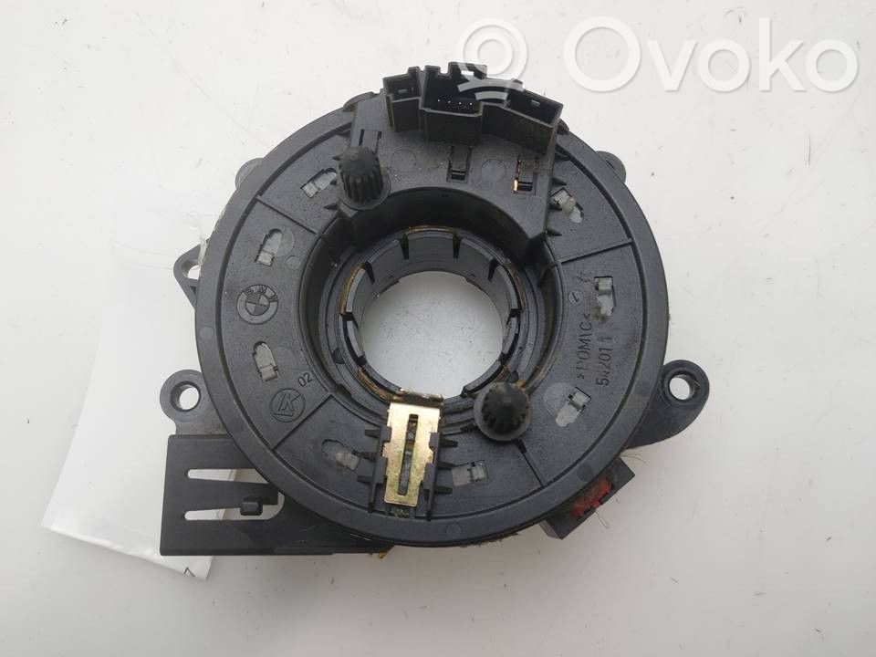 BMW 5 E39 Turvatyynyn liukurenkaan sytytin (SRS-rengas) 