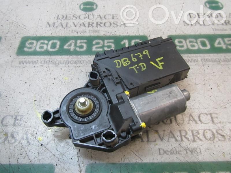 Seat Exeo (3R) Alzacristalli della portiera posteriore con motorino