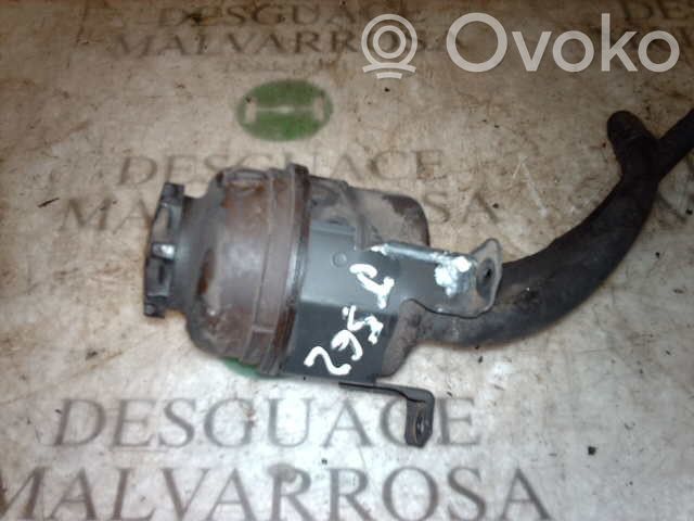 Bomba de freno   32416851217