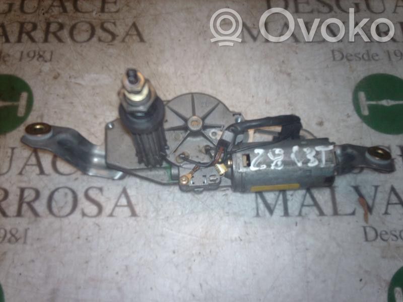 Motor ștergător lunetă